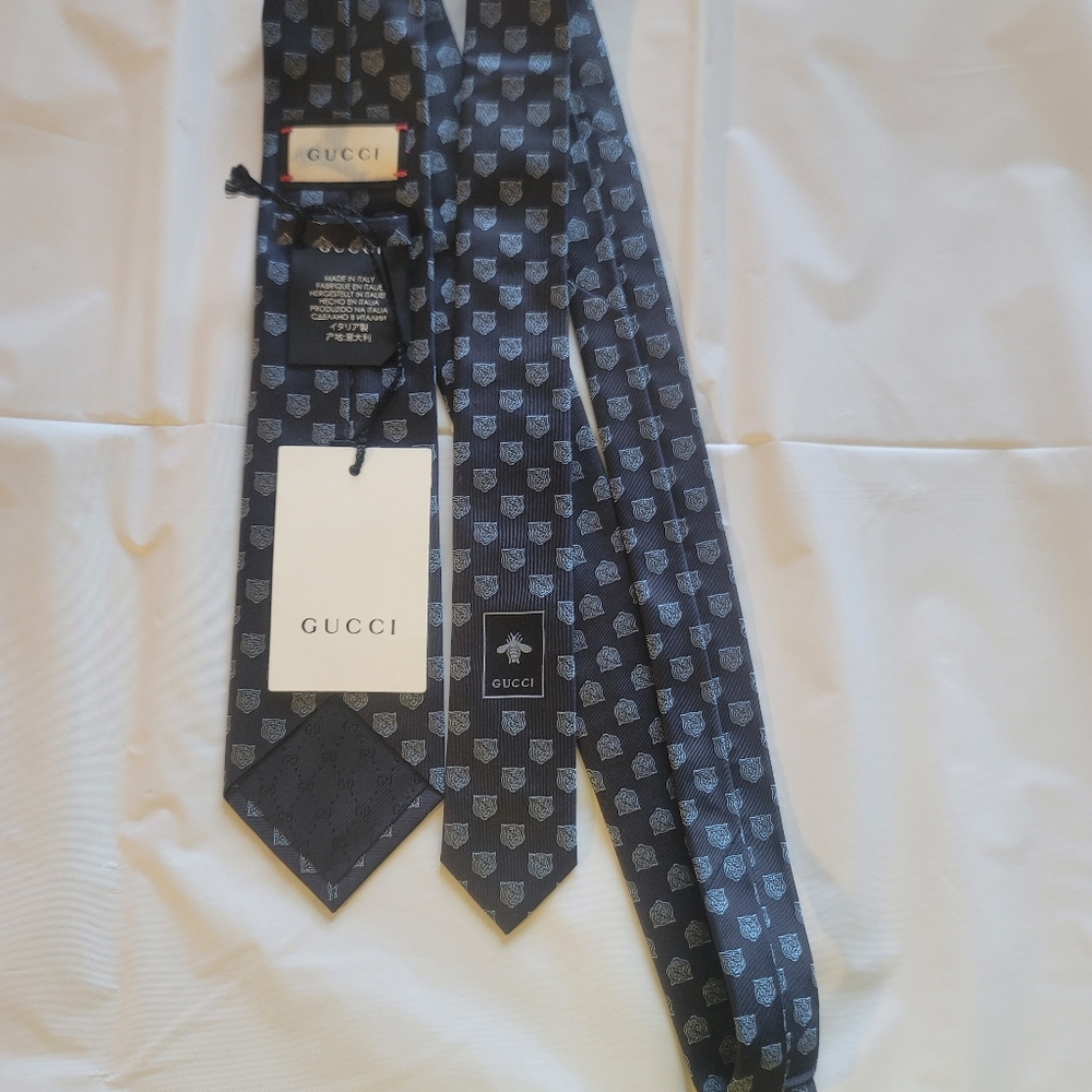 Gucci Silk Embroidered w/Puma Tie - Picture 2 of 3